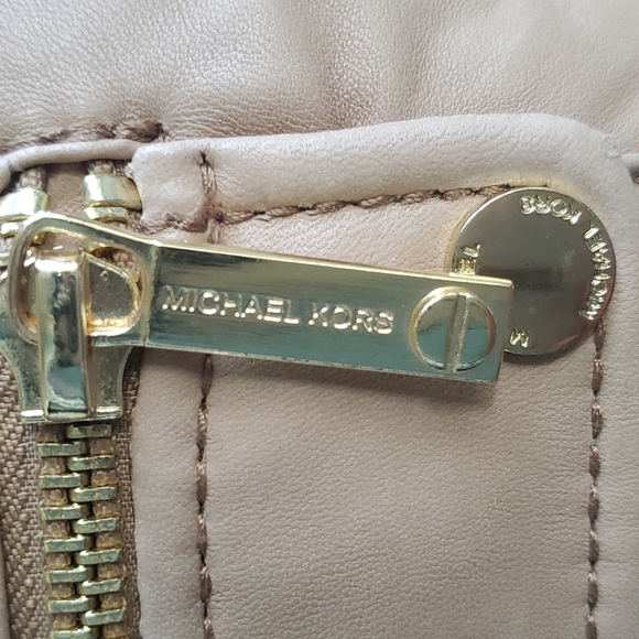 MICHEAL KORS- LEATHER JACKET - Picture 4 of 12